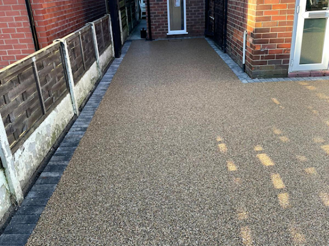 New Resin Bound Driveway in Gatley area of Stockport