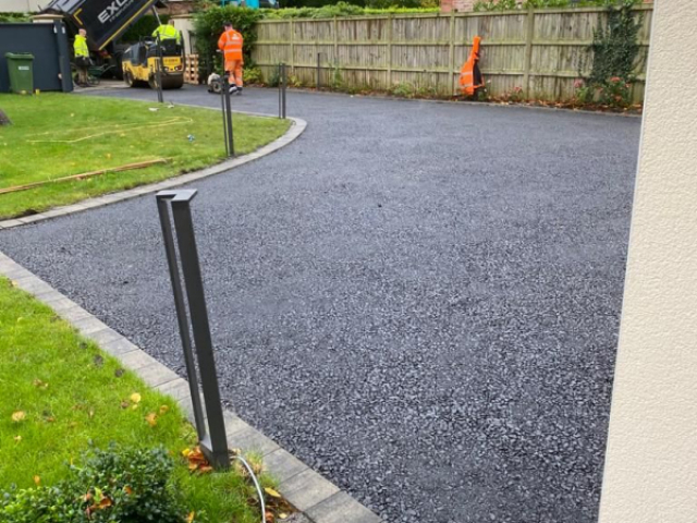 Resin bound driveway preparation by New World Resin Driveways