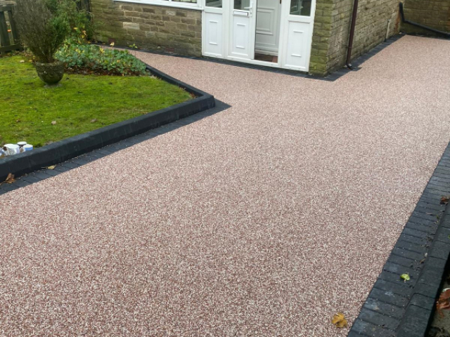 New Resin Bound driveway in Buxton by New World Resin Driveways