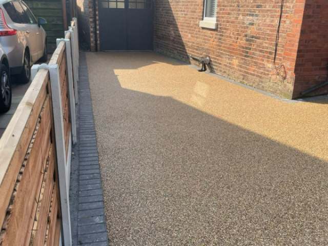 New resin bound driveway in Sale Manchester