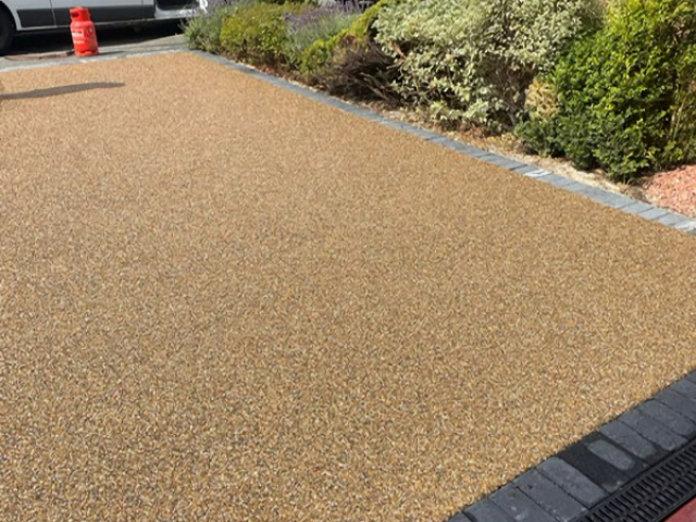 New resin bound driveway in Northwich