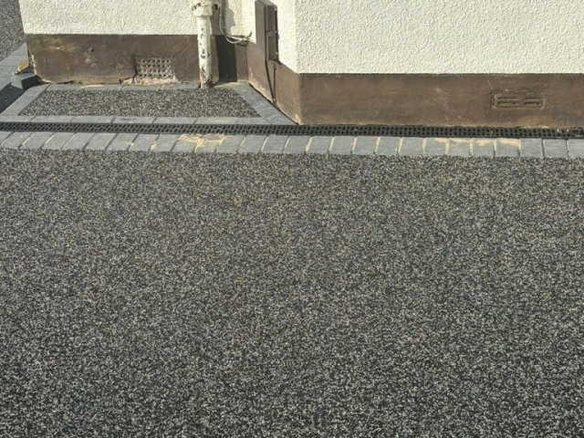 New Resin Bound Driveway in Wythenshawe